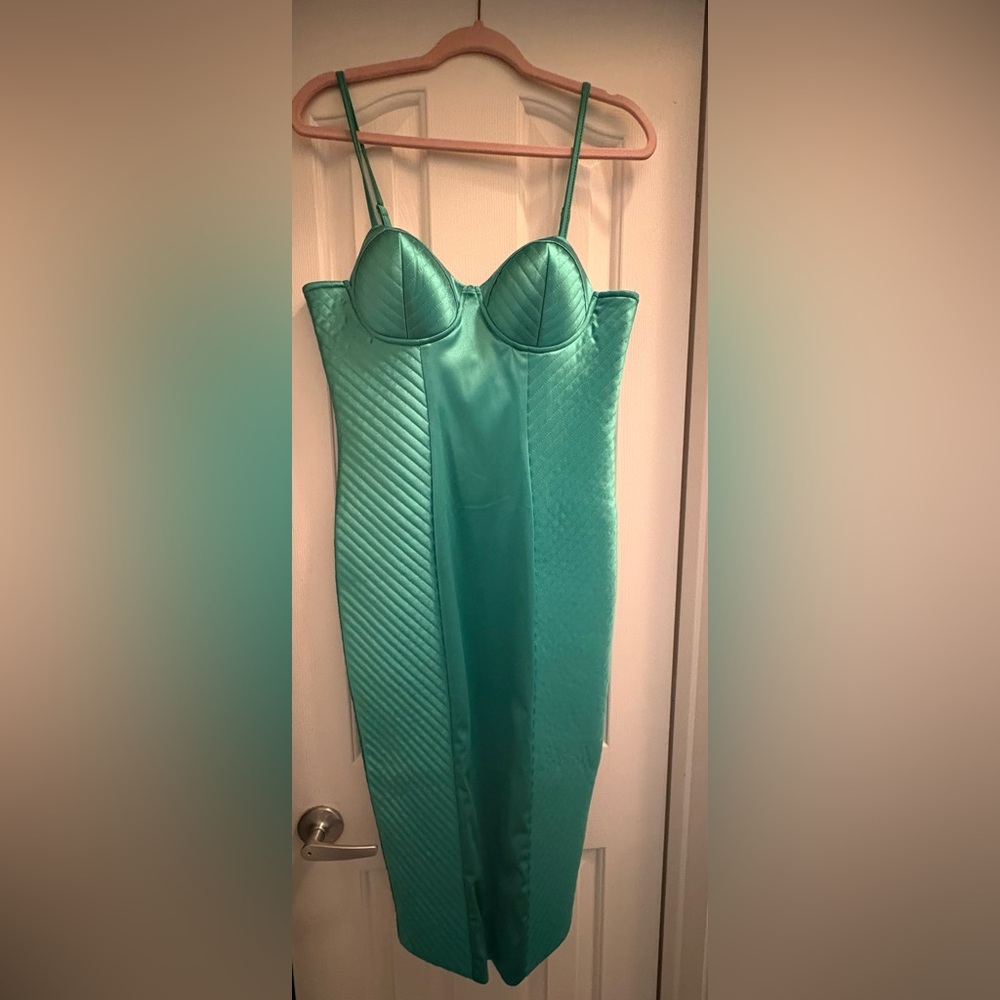 Elegant Teal Strapless Dress
